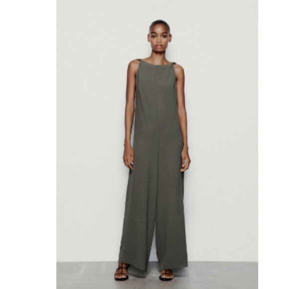 Zara Green Long Flowy Sleeveless Jumpsuit - Picture 2 of 7